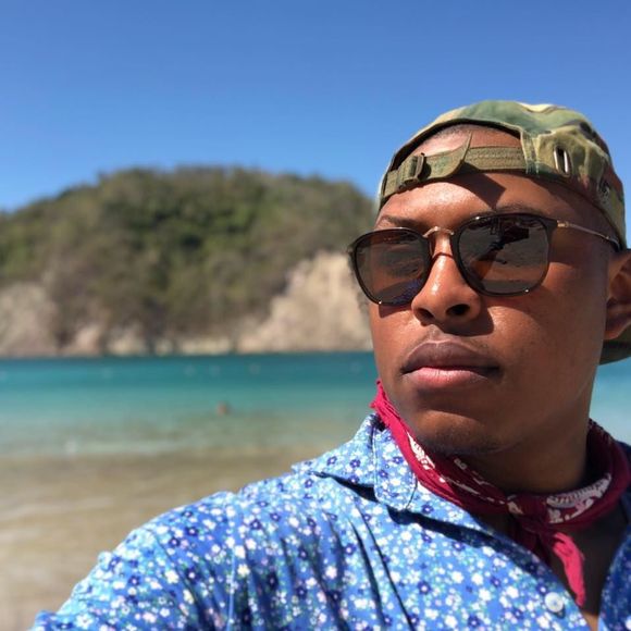 Meet your Posher, Lance - Picture 1 of 1